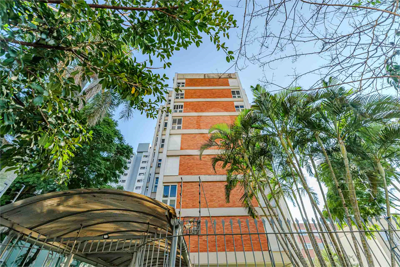 Foto REO1115468