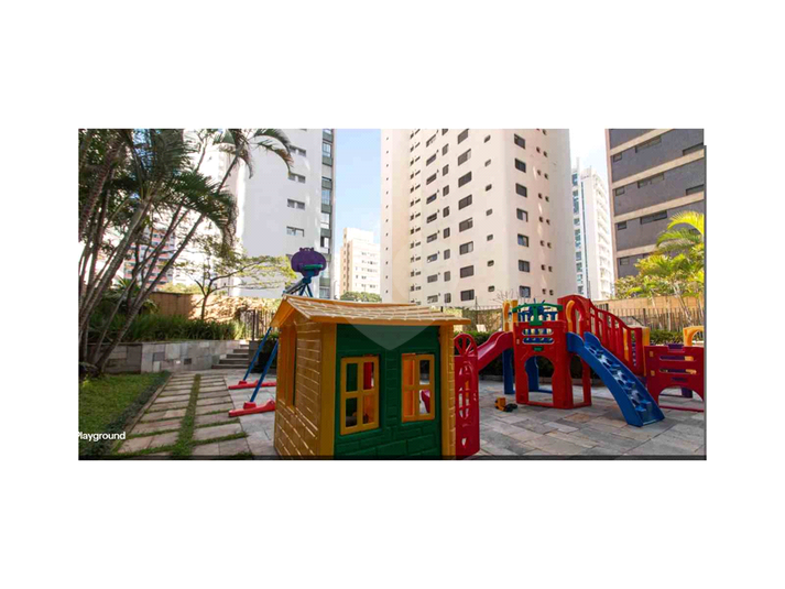 Foto REO1115471