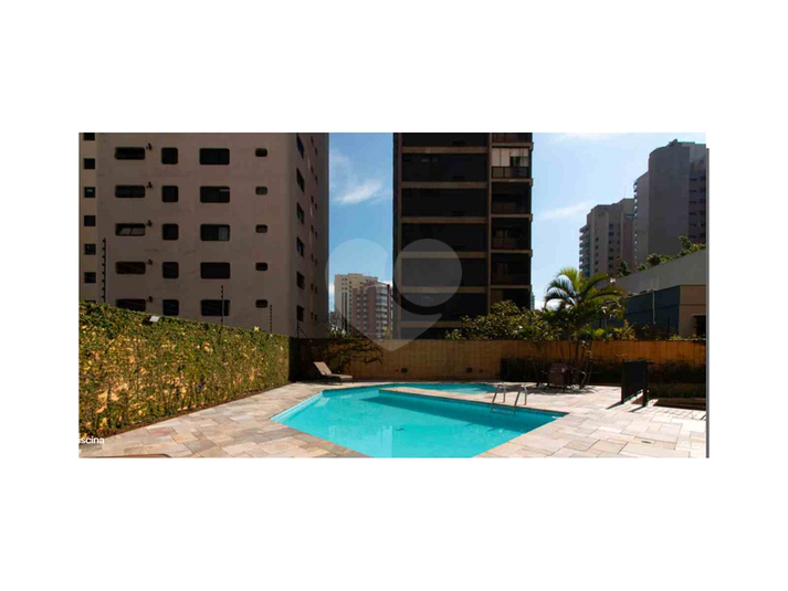 Foto REO1115471