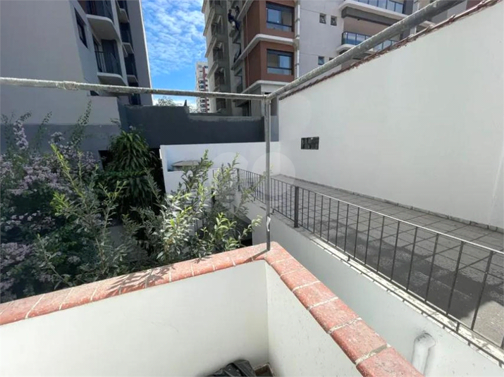 Foto REO1115476