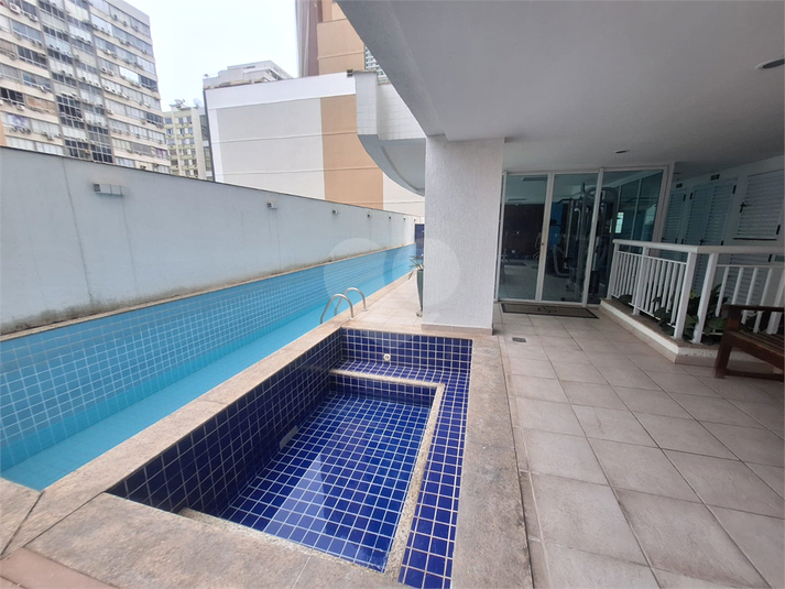 Foto REO1115484