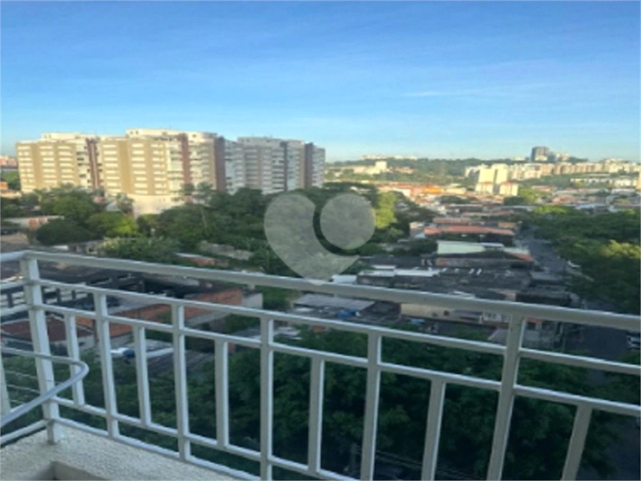 Foto REO1115487