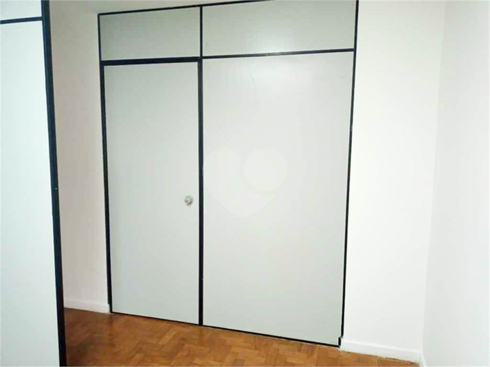 Foto REO1115487