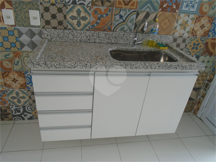 Foto REO1115487