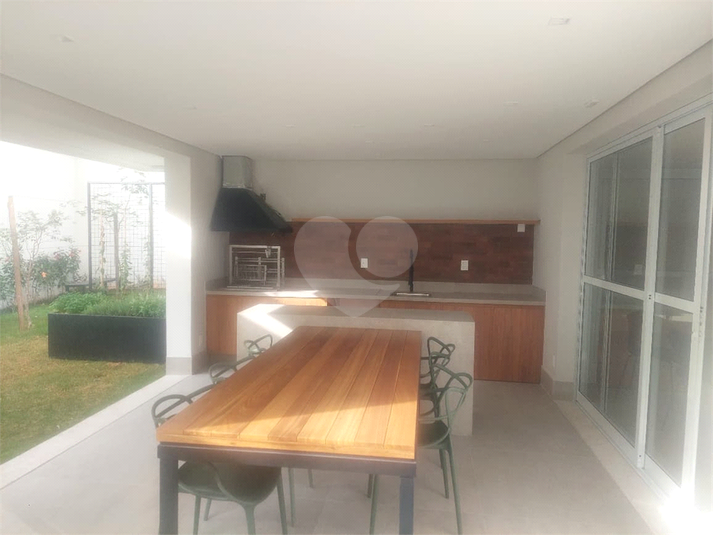Foto REO1115490