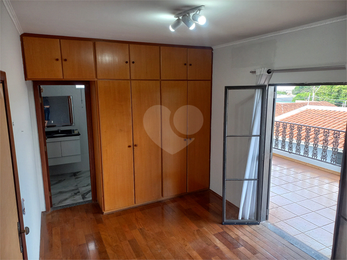 Foto REO1115496