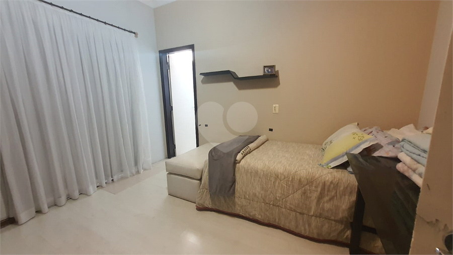 Foto REO1115498
