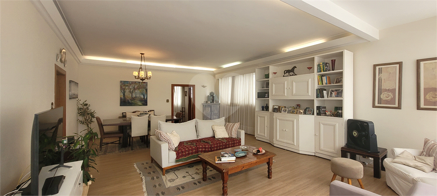 Foto REO1115506