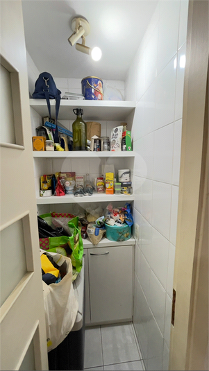 Foto REO1115515