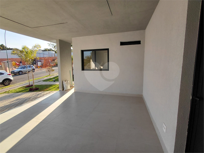 Foto REO1115531