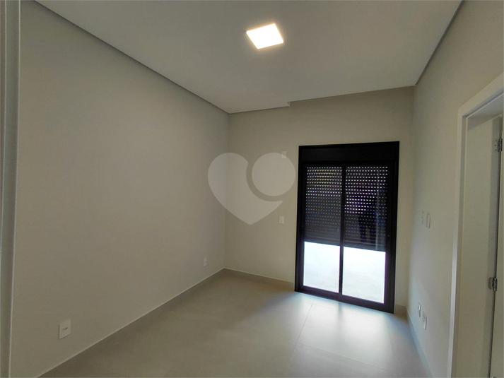 Foto REO1115531