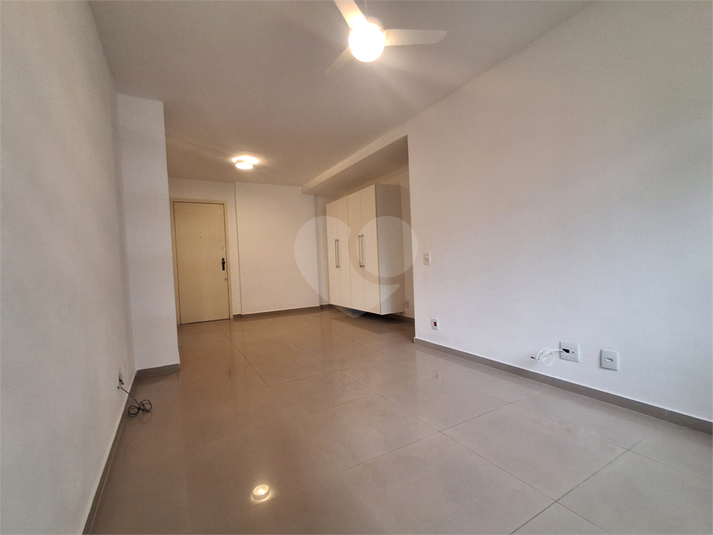 Foto REO1115533