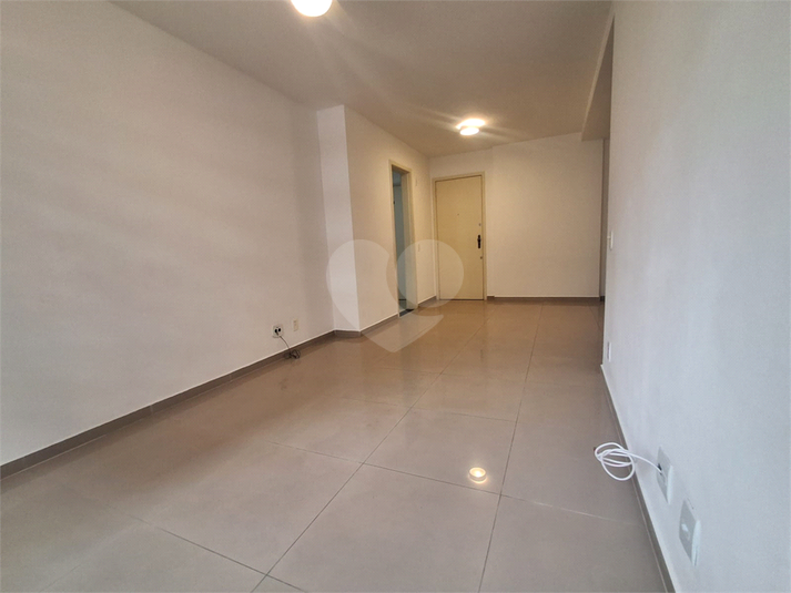 Foto REO1115533