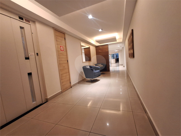 Foto REO1115533