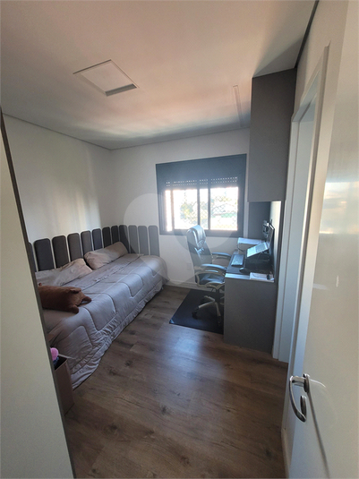 Foto REO1115545