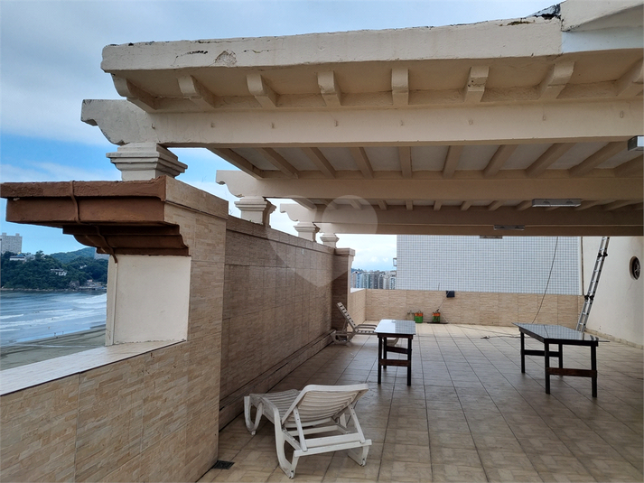 Foto REO1115546