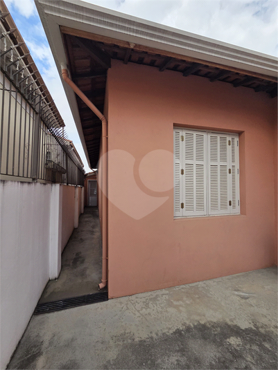 Foto REO1115553