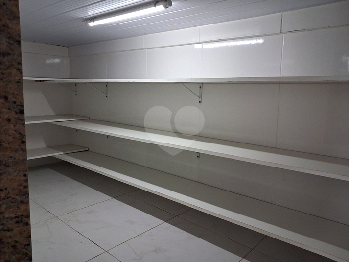 Foto REO1115556