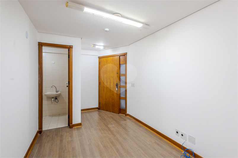 Foto REO1115558