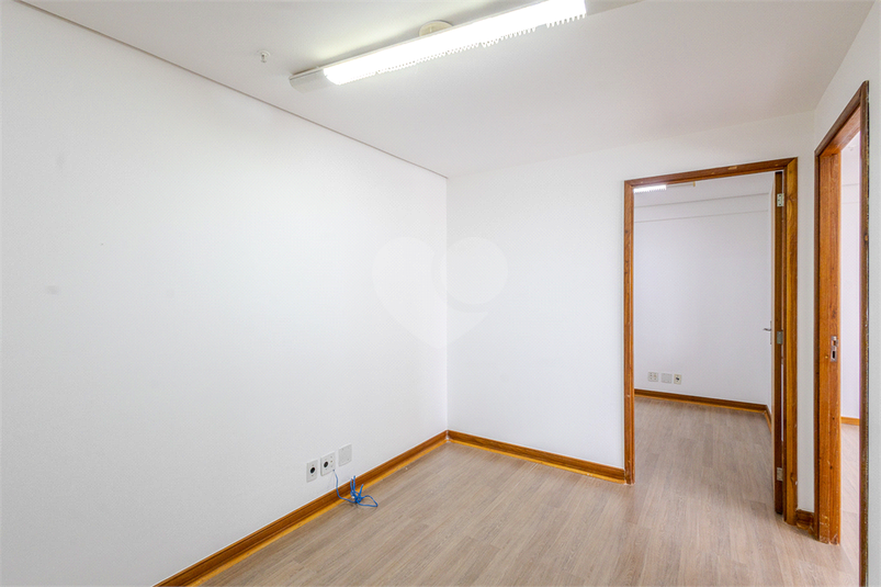 Foto REO1115558