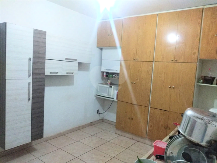 Foto REO1115559