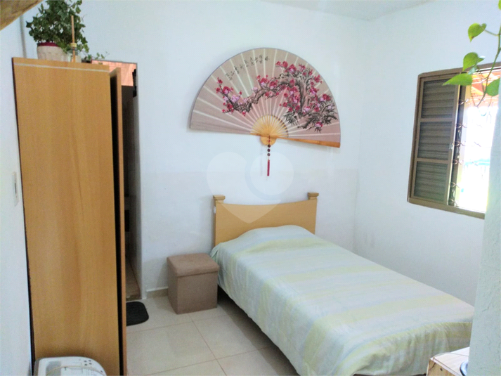 Foto REO1115559