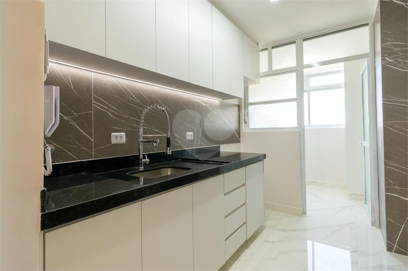 Foto REO1115561