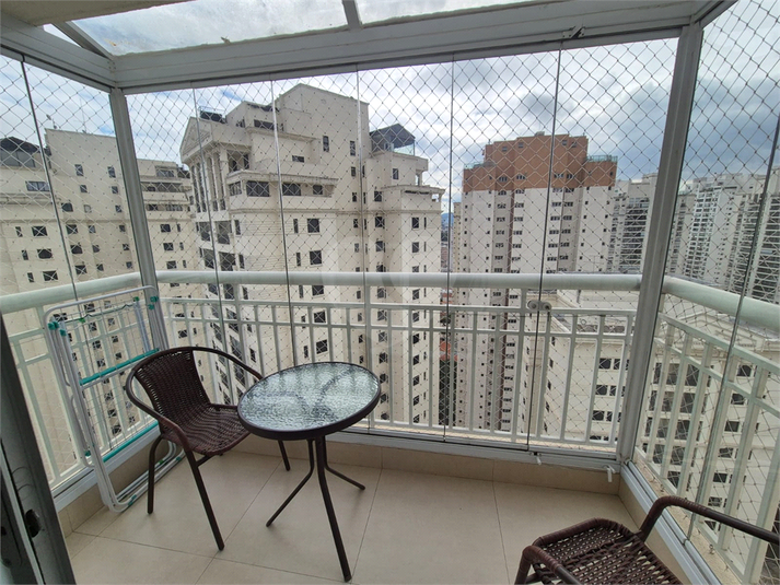 Foto REO1115565