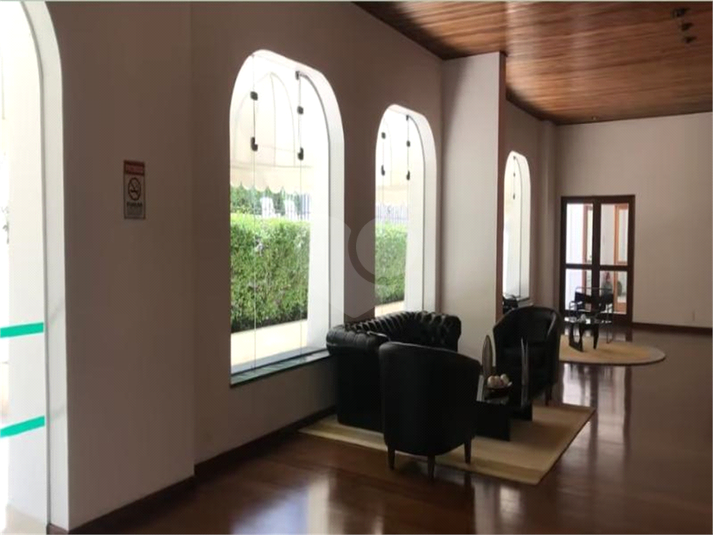 Foto REO1115591