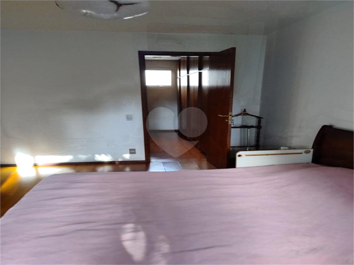 Foto REO1115591