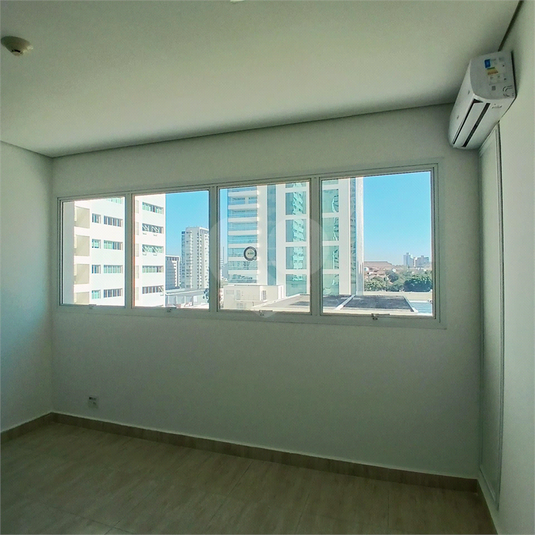 Foto REO1115593