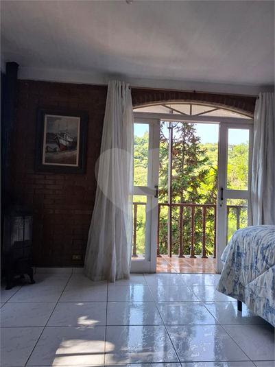 Foto REO1115594