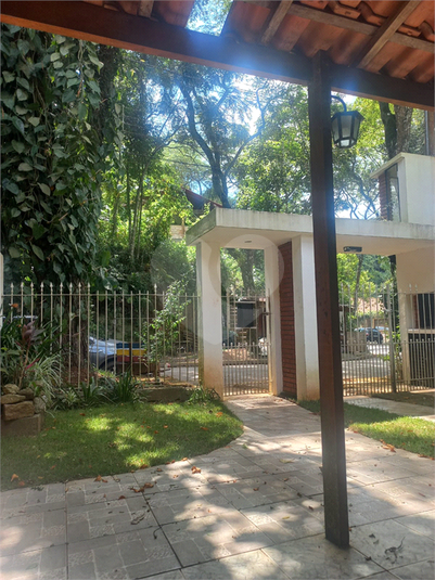 Foto REO1115594