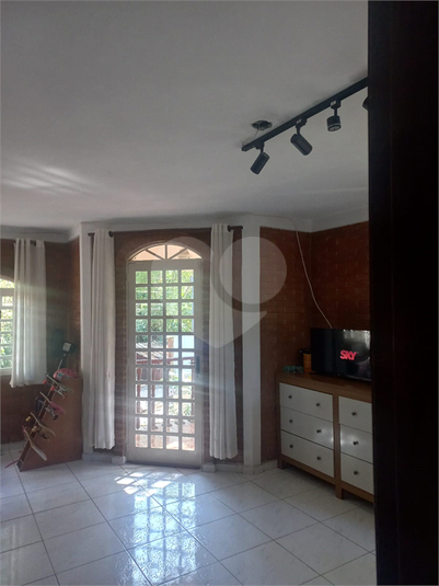 Foto REO1115594