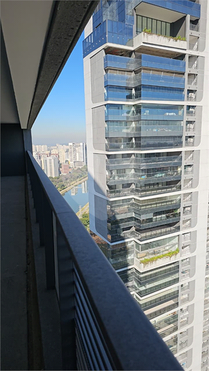 Foto REO1115596