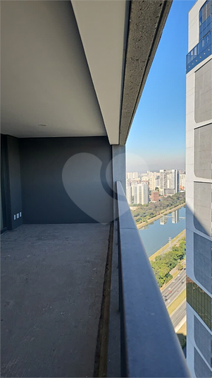 Foto REO1115596