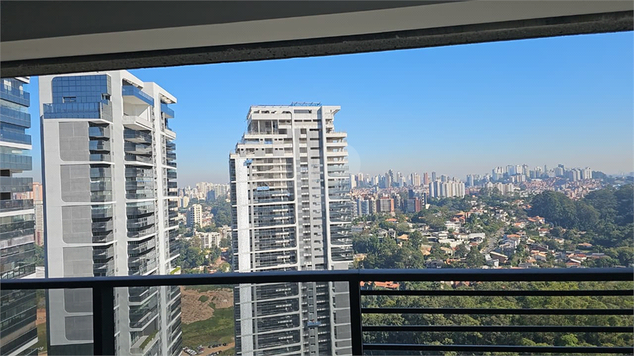 Foto REO1115596