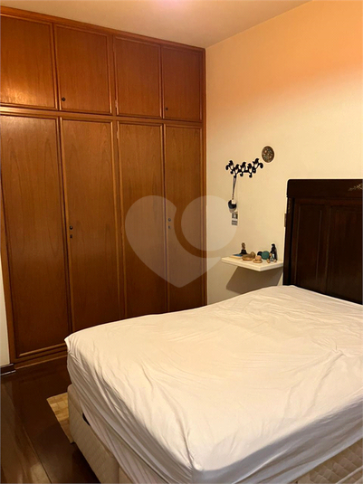 Foto REO1115597