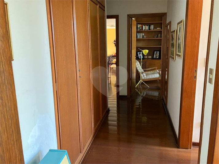 Foto REO1115597