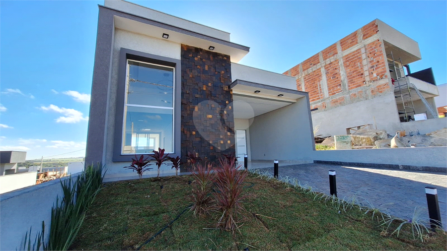 Foto REO1115598