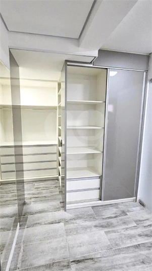 Foto REO1115617
