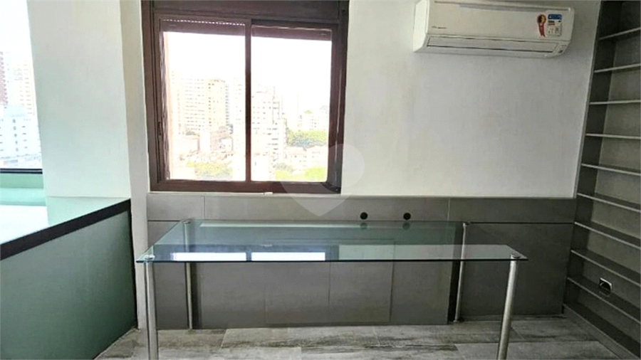 Foto REO1115617