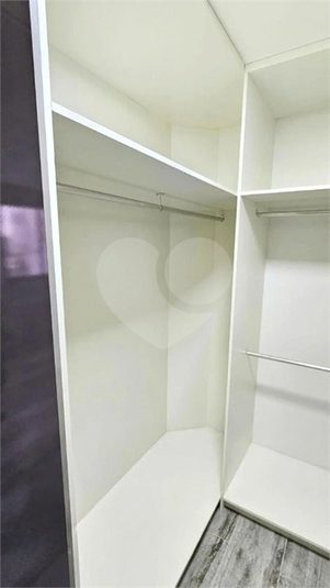 Foto REO1115617