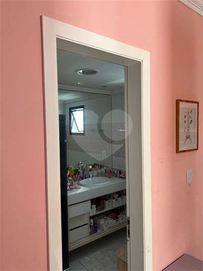 Foto REO1115626