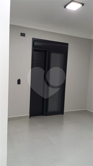 Foto REO1115630