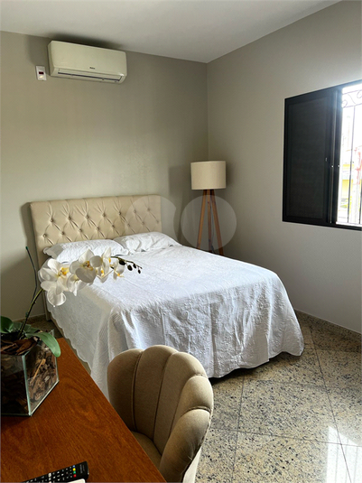 Foto REO1115632