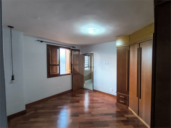 Foto REO1115637