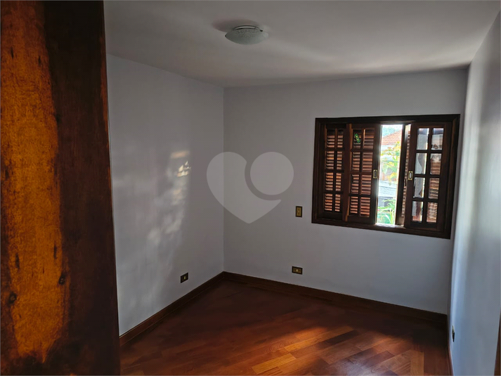 Foto REO1115637