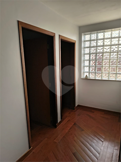 Foto REO1115637