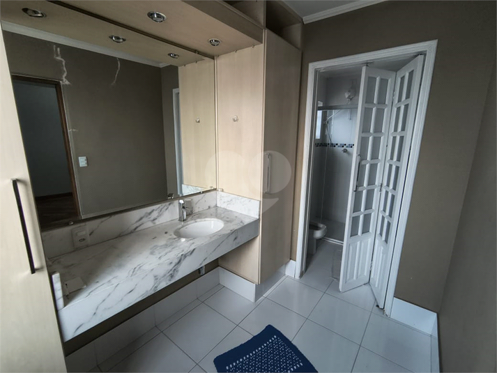 Foto REO1115637